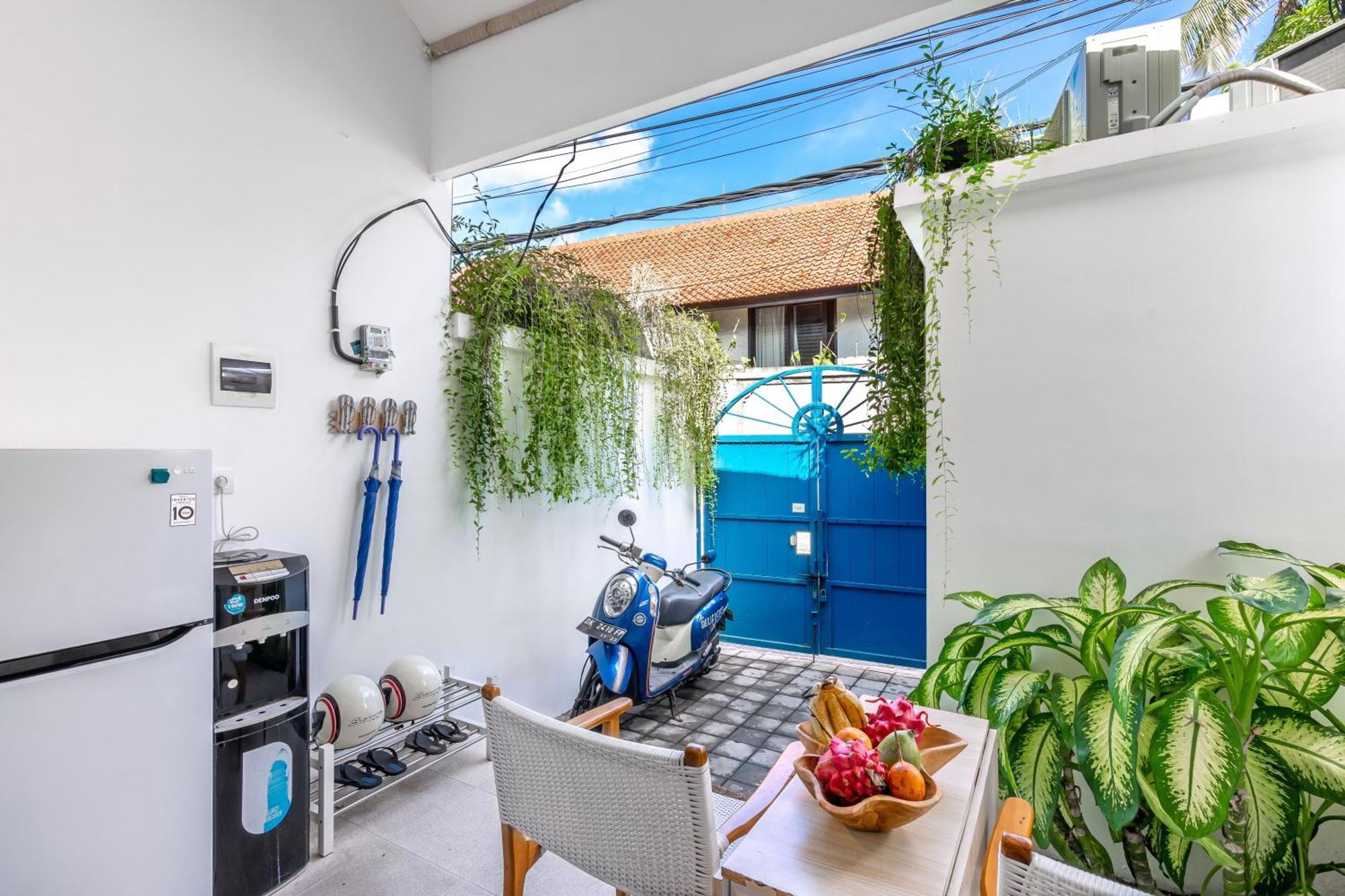 The Blue Loft Seminyak Free Scooter Apartment Exterior photo
